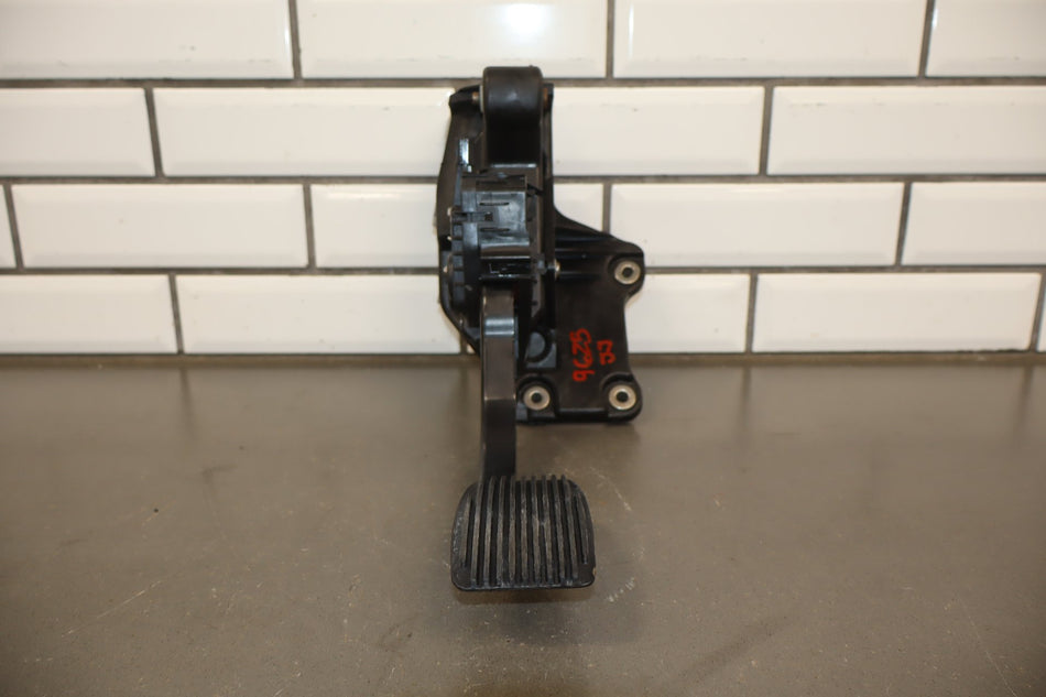 2010-2014 Ford F-150 Pedals OEM