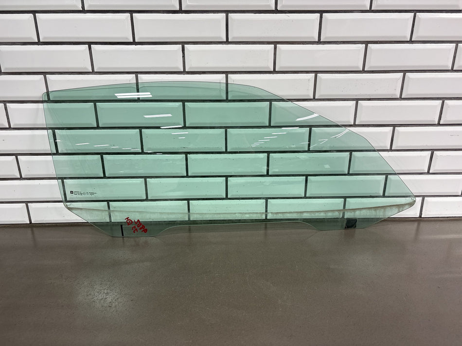 05-13 Chevy Corvette C6 Passenger Right RH Door Window Glass