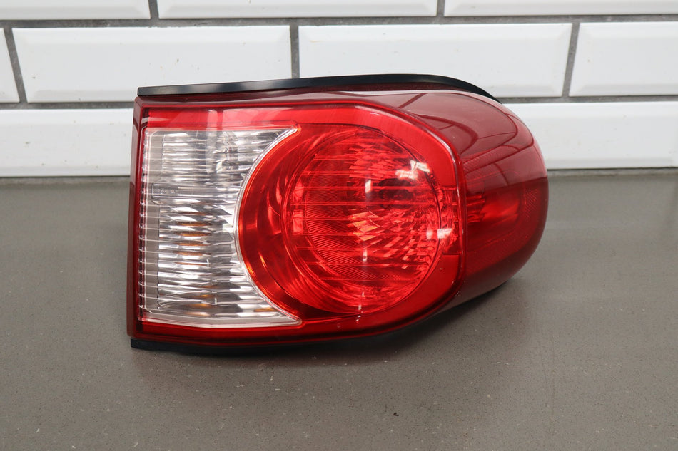 2007-2011 Toyota FJ Cruiser Right Tail Light OEM