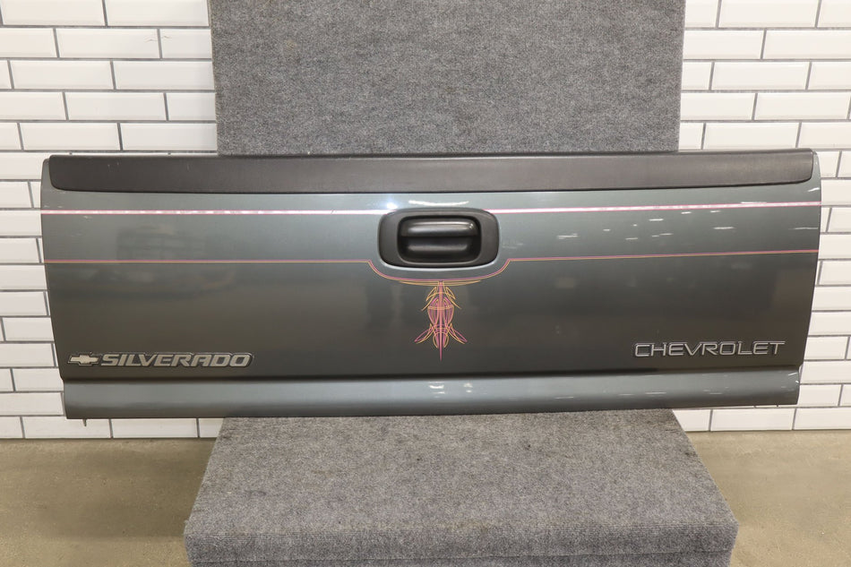 2002 Chevrolet Silverado 2500- Decklid/Tailgate