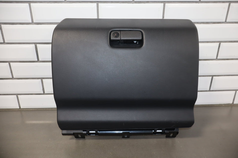 2004 Infiniti M45 Sport Glove Box Graphite G