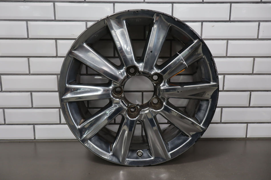 2001 Lexus LX470- Wheel
