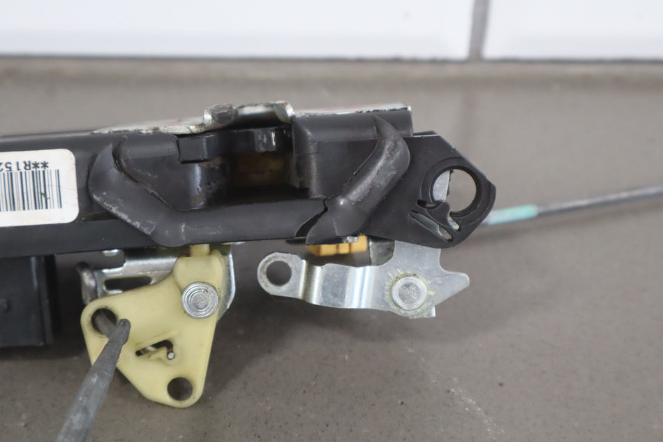 2003 Hummer H2 Right Front Door Latch