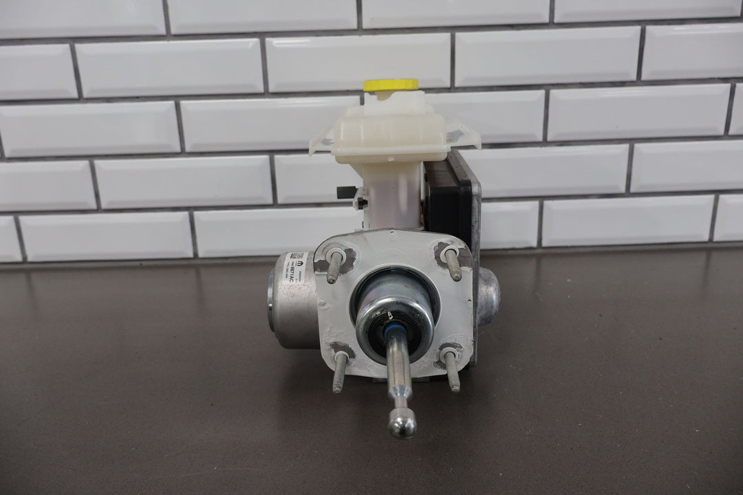 https://dvyuexp86pxrj.cloudfront.net/afb4b39b-4871-415e-a25a-a49131a4a926/5695D14E-68E9-43A4-AEA0-5A230F1E1C6A/web_2187a2c1-90fa-46c5-85d6-c0b77bea662a.jpg
