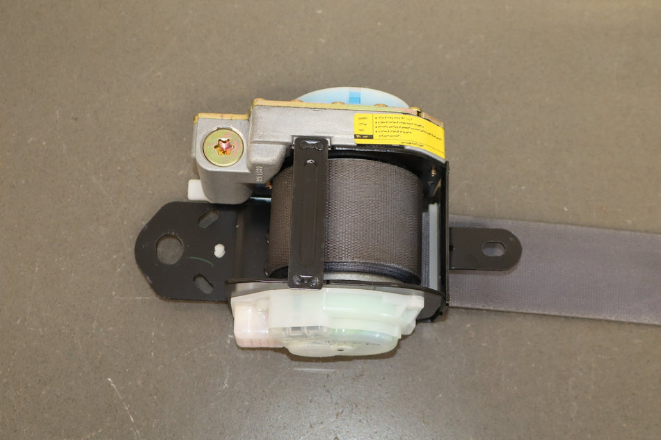 2001 Lexus LX470 Right Front Seat Belt Gray 10