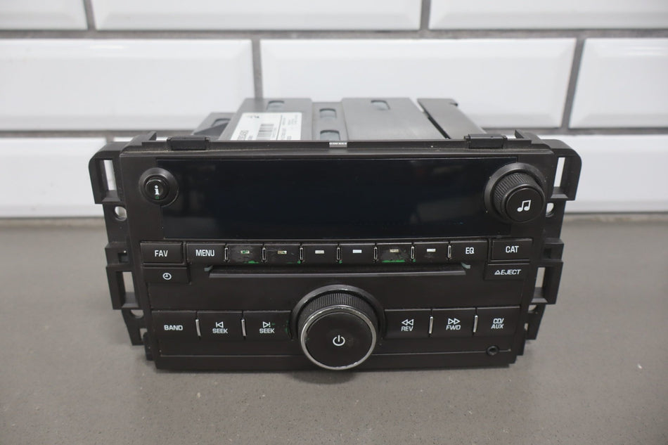 2010-2013 Chevrolet Suburban Radio 20968152 OEM