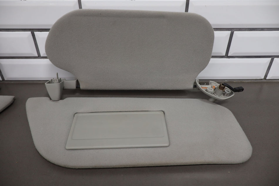 2003 Ford Excursion- Sun Visor