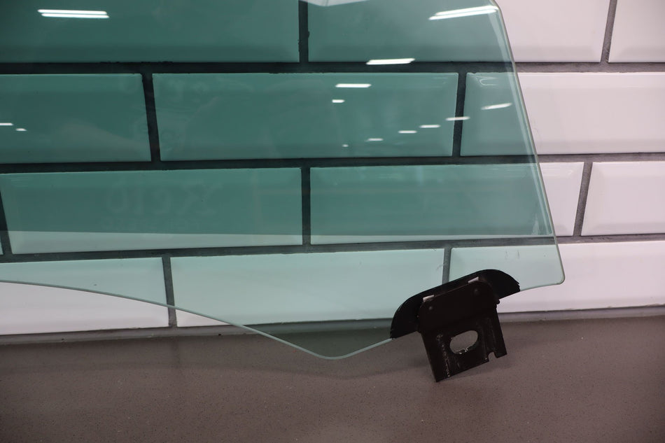 2013 Tesla Model S- Right Front Door Window
