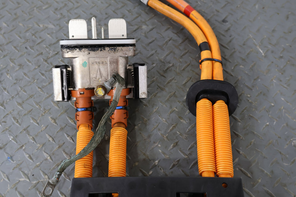 12-20 Tesla Model S Rear Battery Connection Harness