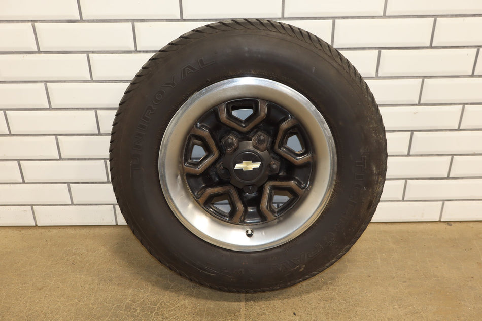 1992 Chevrolet S10 14x6 Steel 5 Spoke Wheel & Tire Set 205/70r14