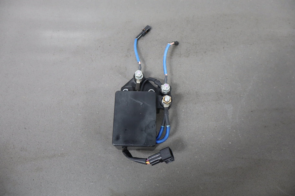 2001-2004 Chevy GMC 6.6L Duramax LB7 Glow Plug Controller Module Relay OEM