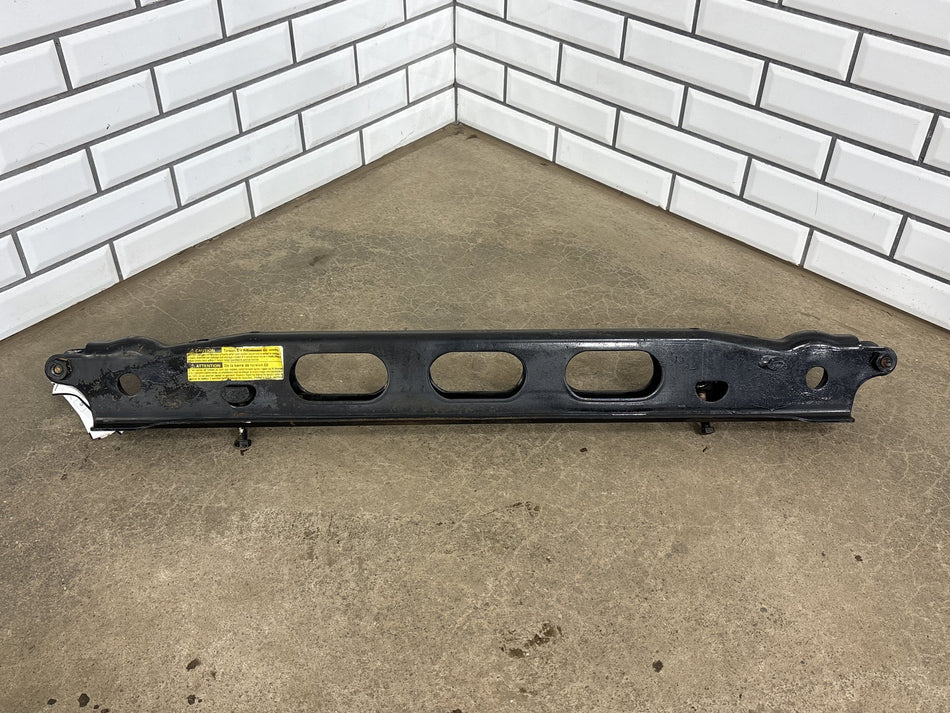 2004 Chevrolet Silverado 2500HD Torsion Bar Crossmember Kit OEM