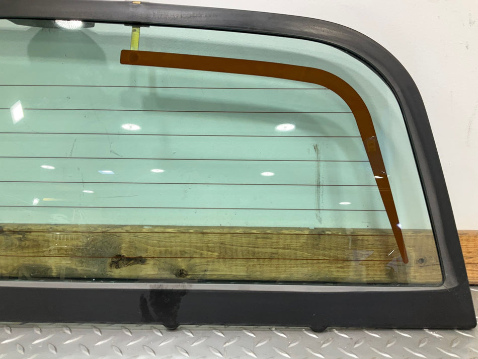 02-06 Cadillac Escalade EXT Rear Heated Glass