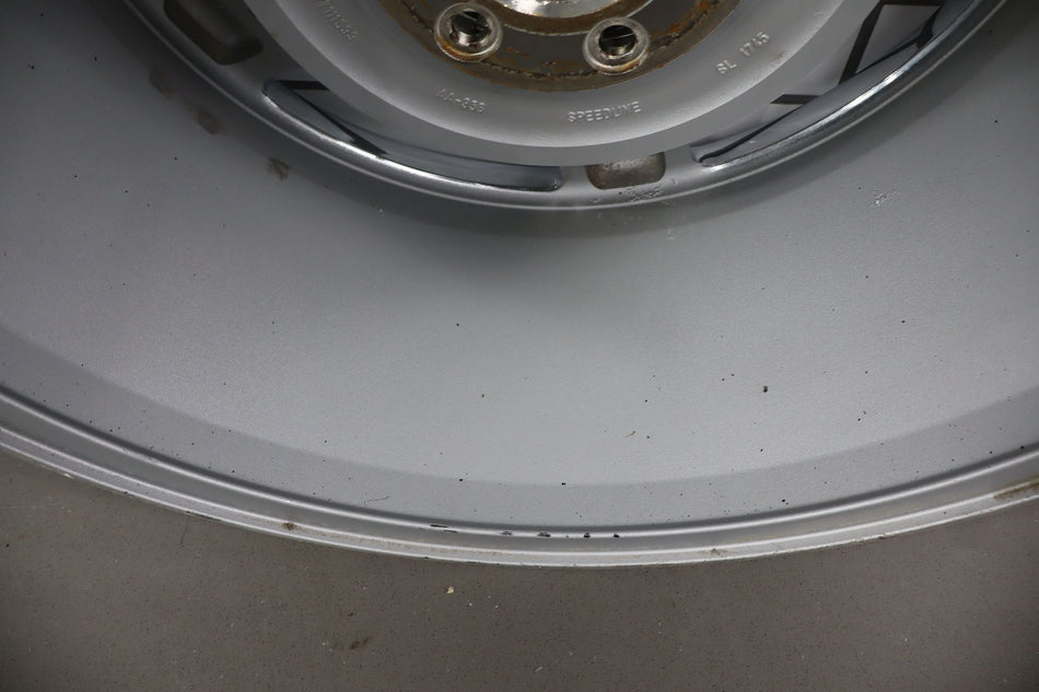 2005 Chevrolet SSR- Wheel