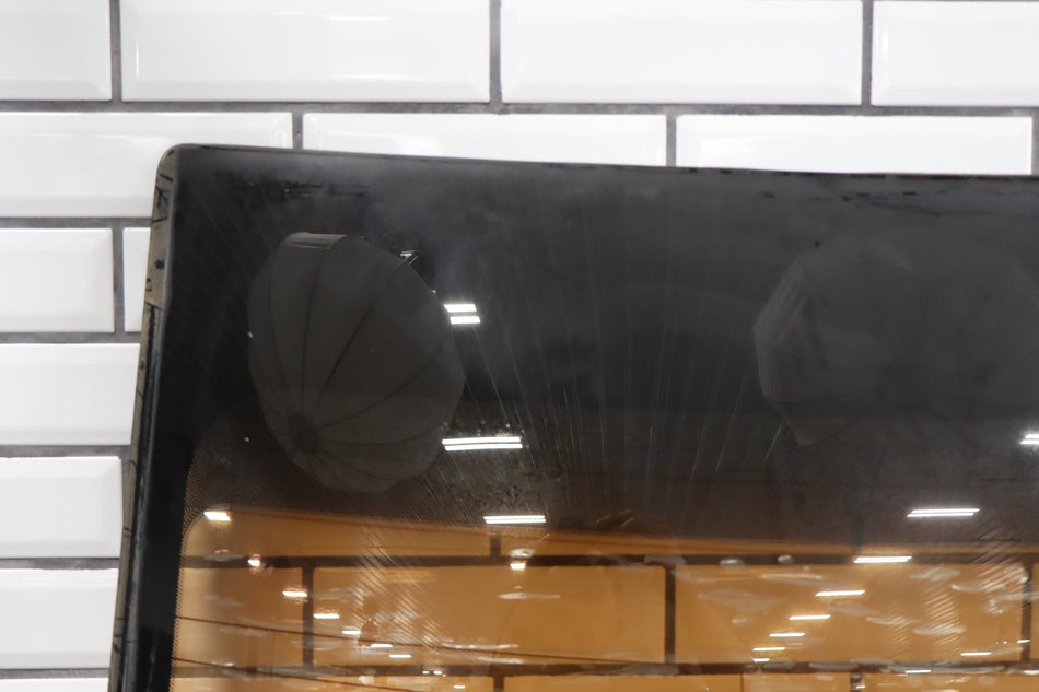 2004-2006 Pontiac GTO Back Window Glass