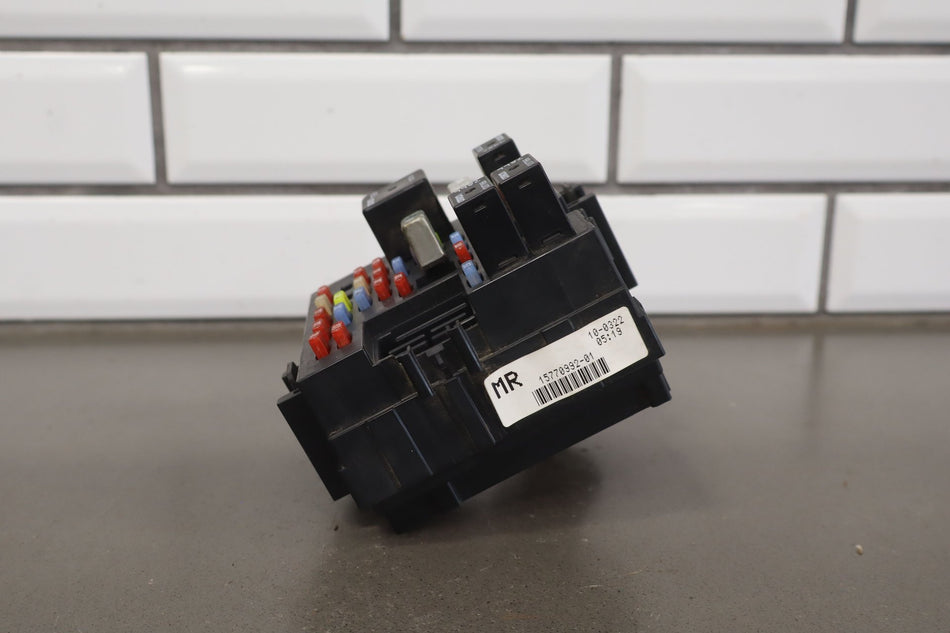 Cabin Fuse Box, 2002, GMC, Sierra 2500