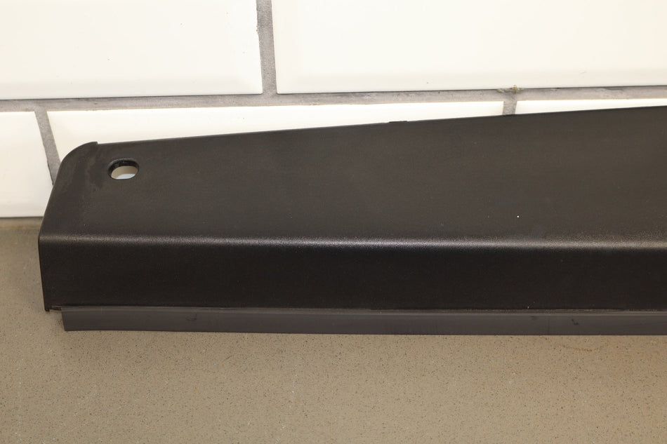 2003-2009 Hummer H2 SUV - Tailgate Upper Spoiler 15114966