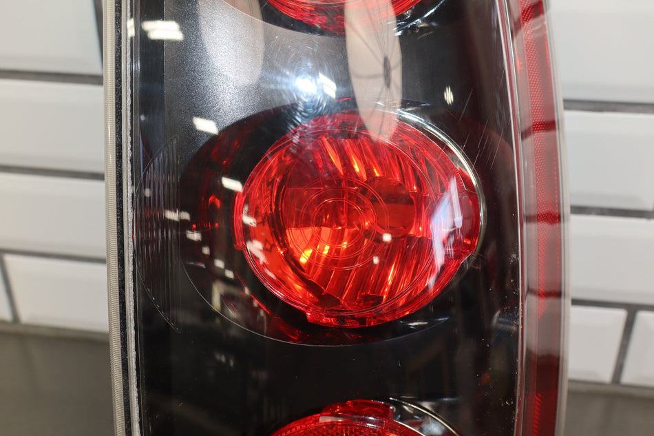 Right Tail Light, 2012, GMC, Yukon XL 1500