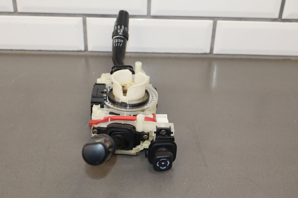1999 Lexus LX470- Combination Switch