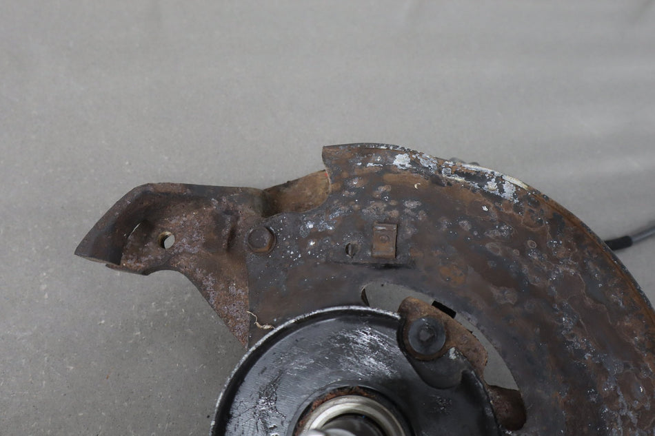 1995 Cadillac Fleetwood- Right Front Spindle