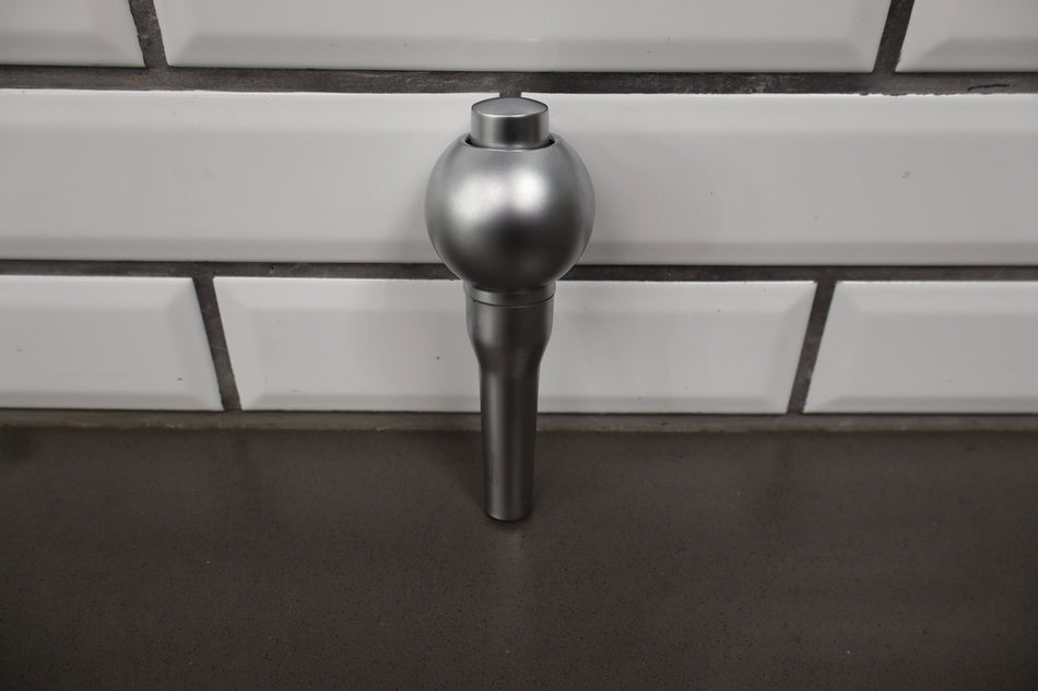 2003 Chevrolet SSR- Shift Knob