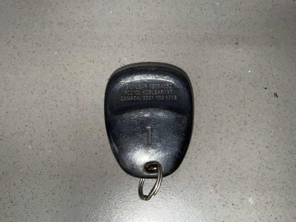 2004 Chevrolet SSR- Key Remote