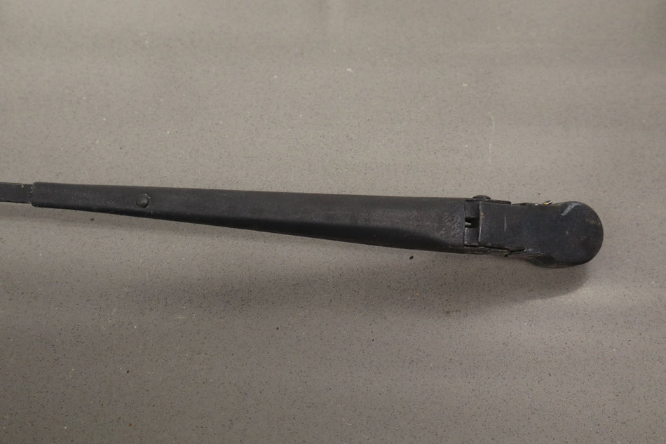2003-2009 Hummer H2- Wiper Arm Pair