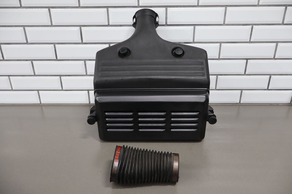 1989 Chevrolet Corvette C4- Air Cleaner/Box