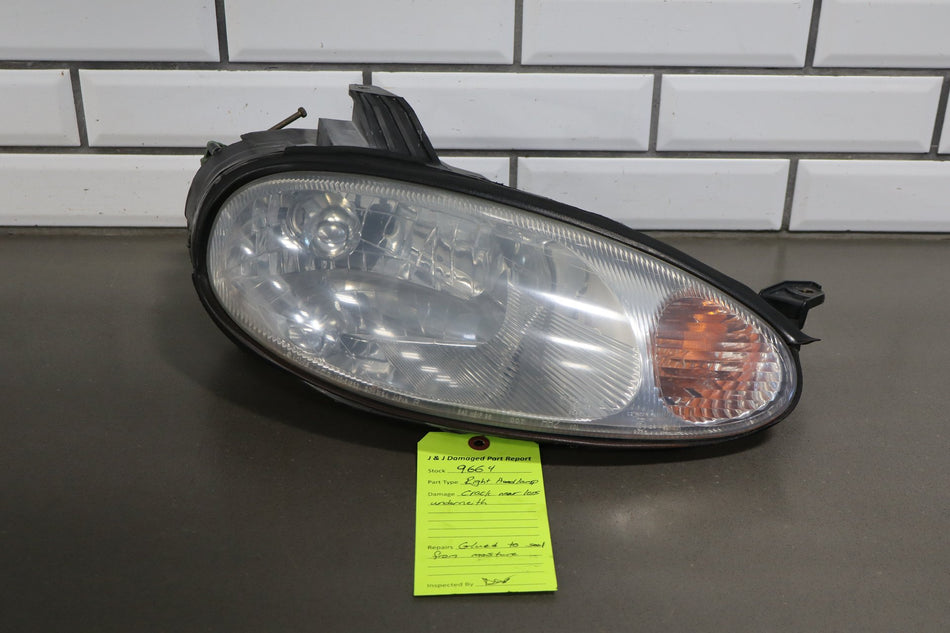 1999-2000 Mazda MX-5 Miata Right Headlamp NC1051030E