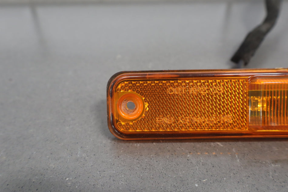 2003-2009 Hummer H2 Front Amber LED Side Marker Light/Lamp Fits Right or Left
