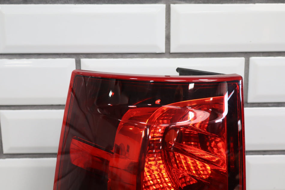 2007-2014 Chevrolet Tahoe Left Tail Light 22837923 OEM