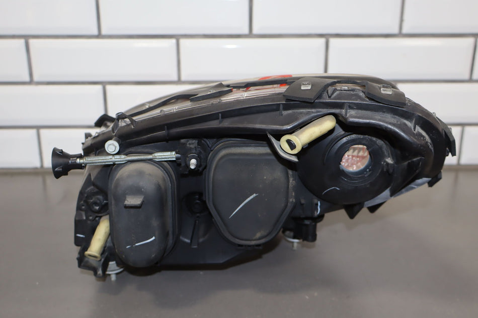 2005 Chevrolet Corvette- Right Headlamp