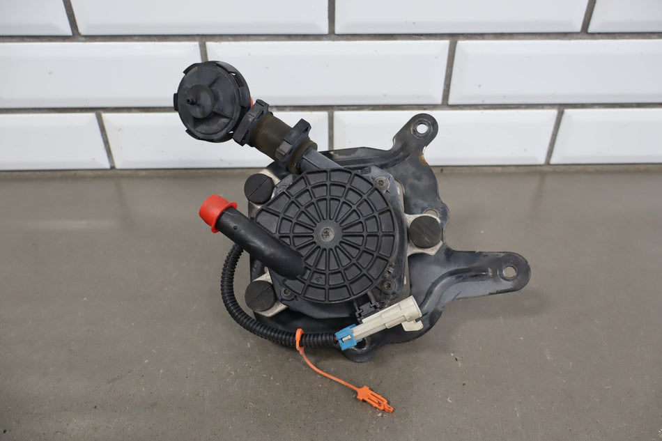 2000-2004 Chevrolet Corvette C5 LS1 LS6 Air Smog Pump