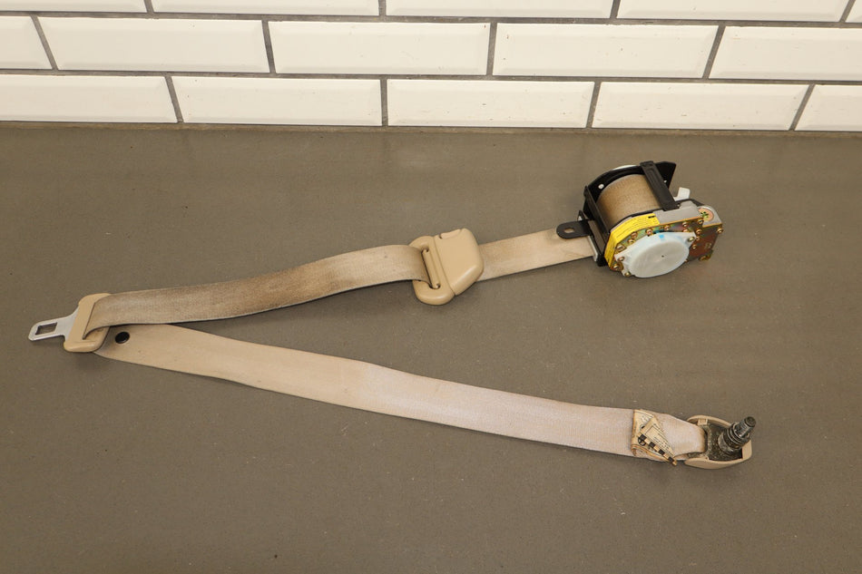 1998-2002 Toyota Land Cruiser Lexus LX470 Left Front Seat Belt