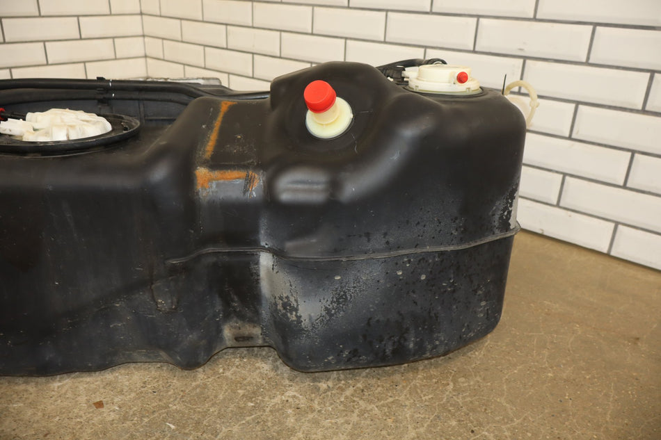 2013-2018 Ram 1500 5.7L Hemi 32 Gallon Fuel Tank with Pump