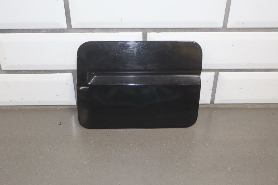 1997 Land Rover Range Rover Fuel Filler Door Beluga Black