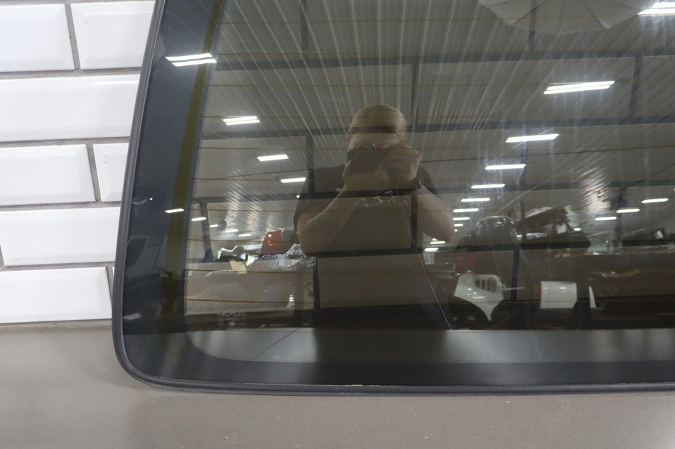 1998-2003 Lexus LX470 Back Window FB20398GT OEM