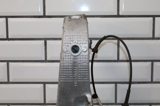 47331020