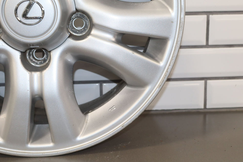 1999 Lexus LX470- Wheel