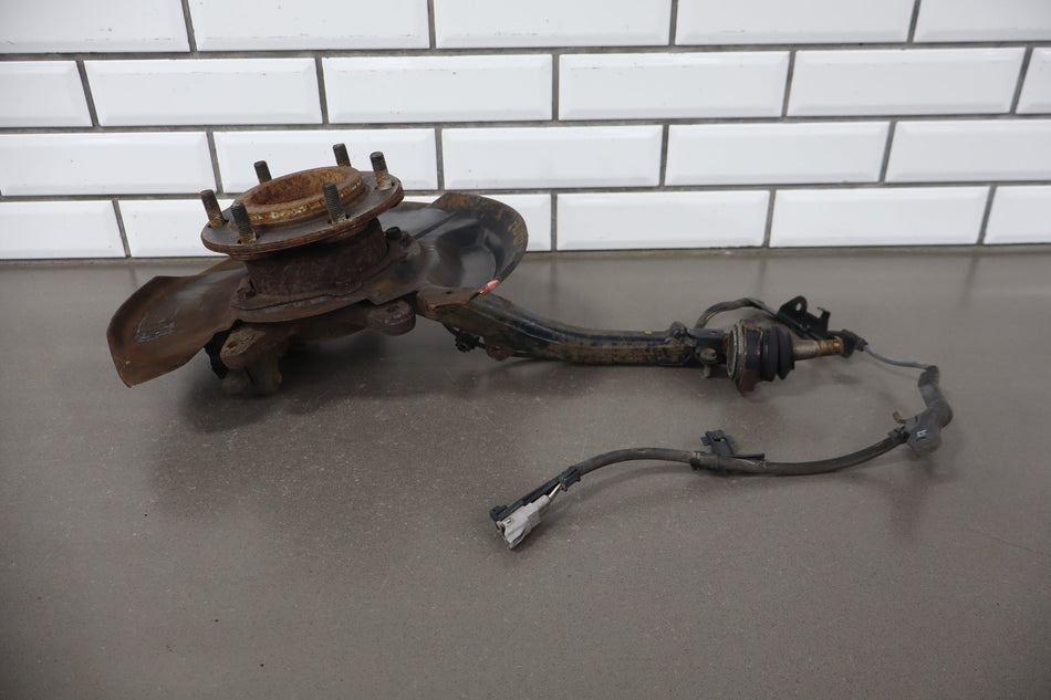 2005 Toyota Sequoia SR5 Right Front Spindle