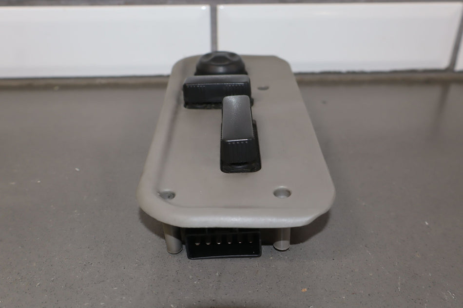 2003 Hummer H2- Seat Switch
