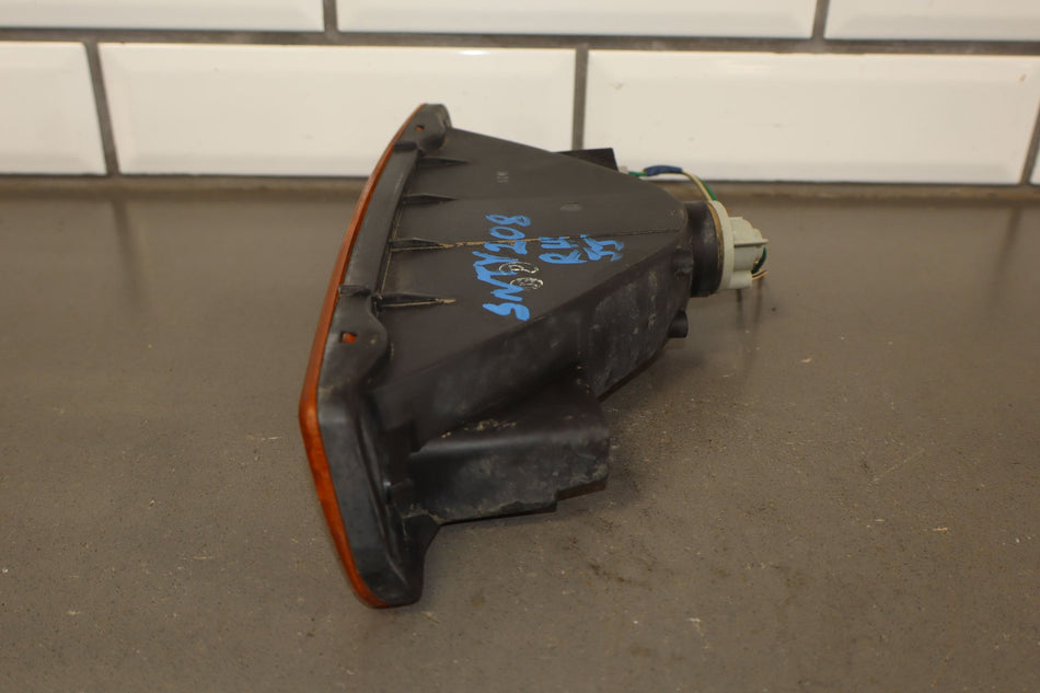 1992 Toyota Land Cruiser- Right Front Lamp