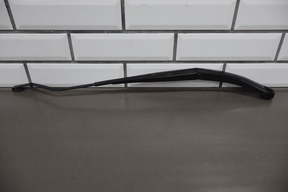 2006 Pontiac GTO Wiper Arm Pair