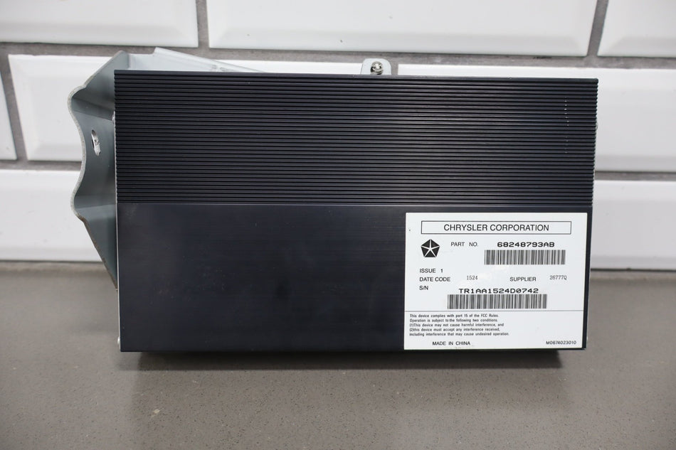 2013-2016 Ram 1500 Radio Amplifier 68248793AB OEM
