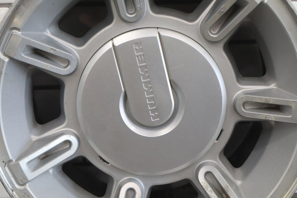 2007 Hummer H2- Wheel