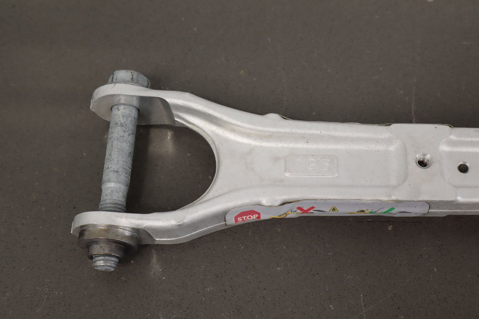 2022 Tesla S- LOWER CONTROL ARM RR