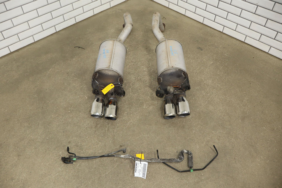 2006 Cadillac XLR- Muffler