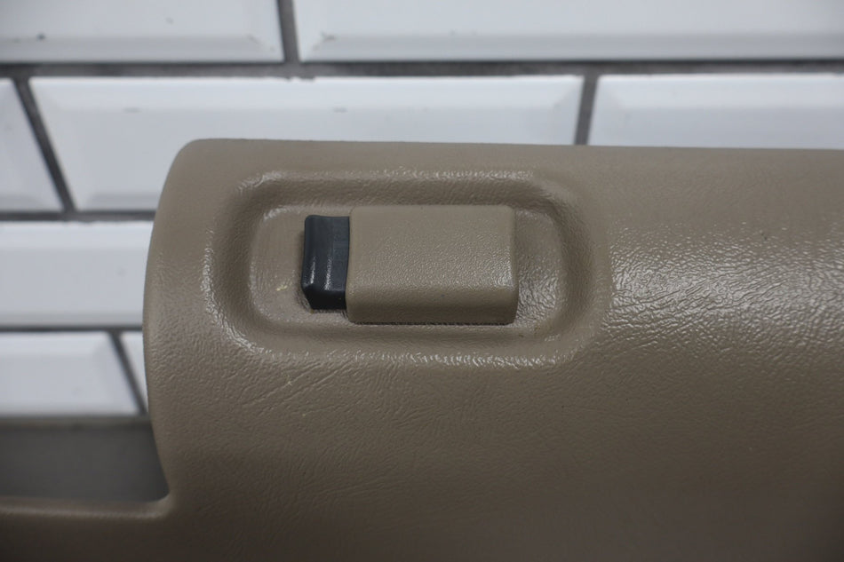 1999-2000 Cadillac Escalade Glove Box Shale 522
