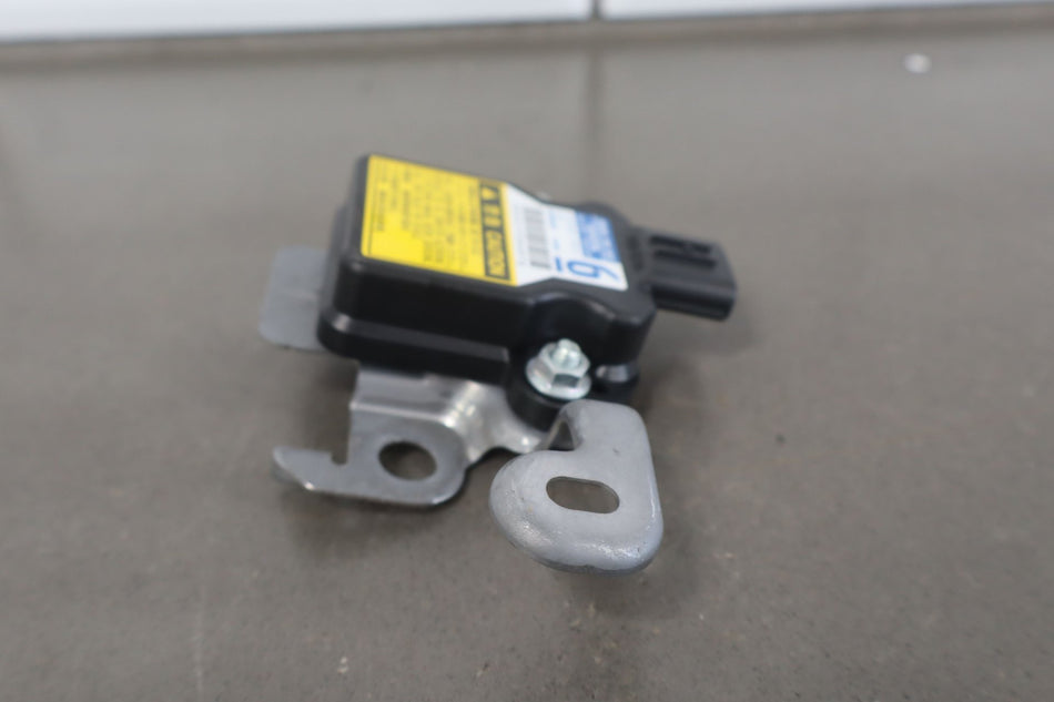 2011 Lexus GX460- Chassis Control Module