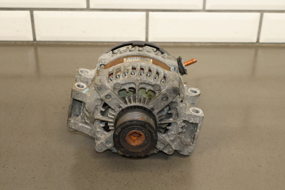 2014 Jeep Grand Cherokee Alternator OEM